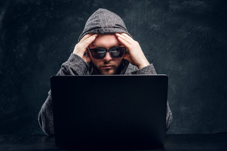 zarządzanie społecznościami online